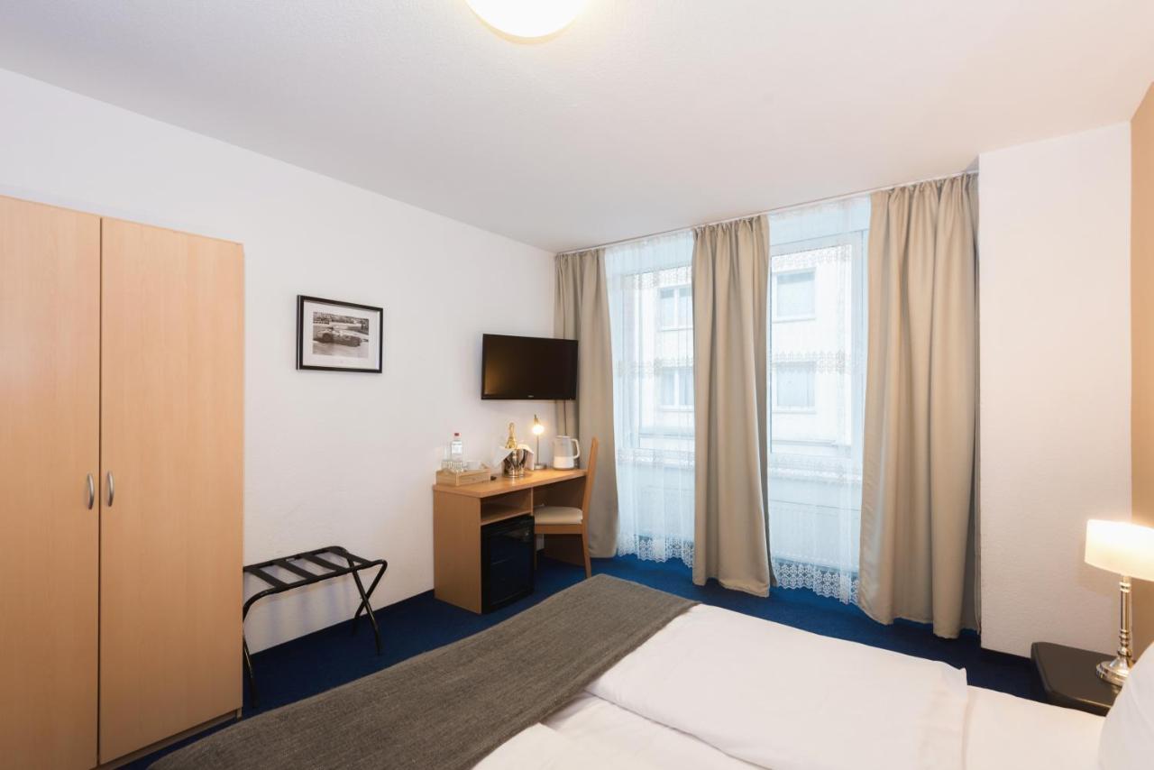 City Apart Hotel 3*