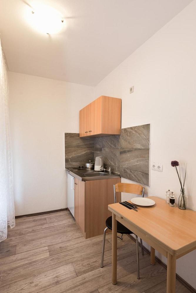 Hotel City Apart Hotel 3*