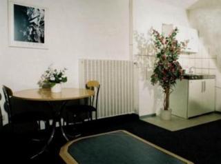 City Apart Hotel 3*